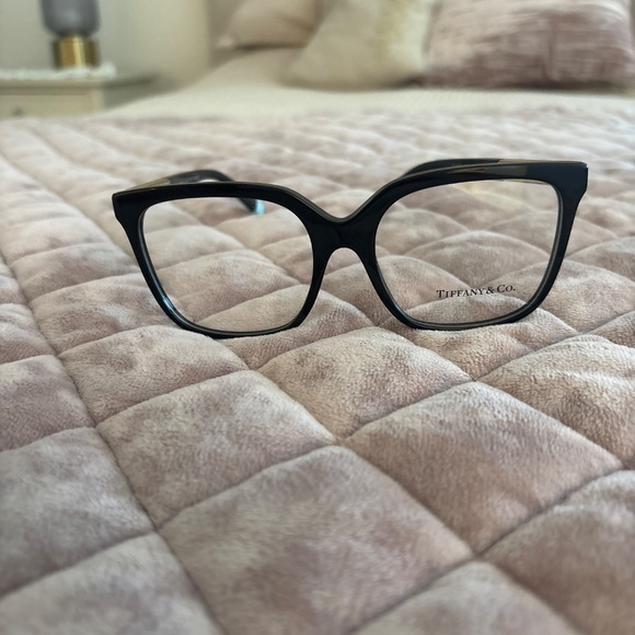 Tiffany & co glassed - Picture 3 of 3